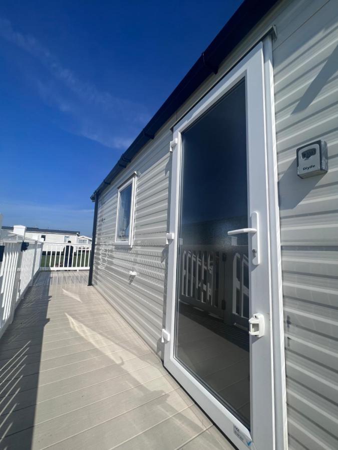 Three Bedroom Caravan Camber Exterior photo