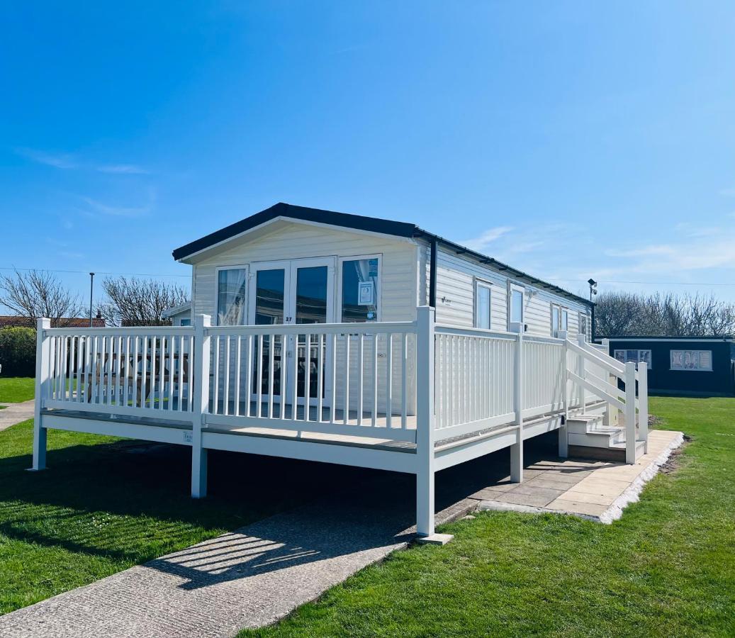 Three Bedroom Caravan Camber Exterior photo
